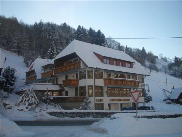 Gasthaus Sonne Hotel Muenstertal Exterior photo